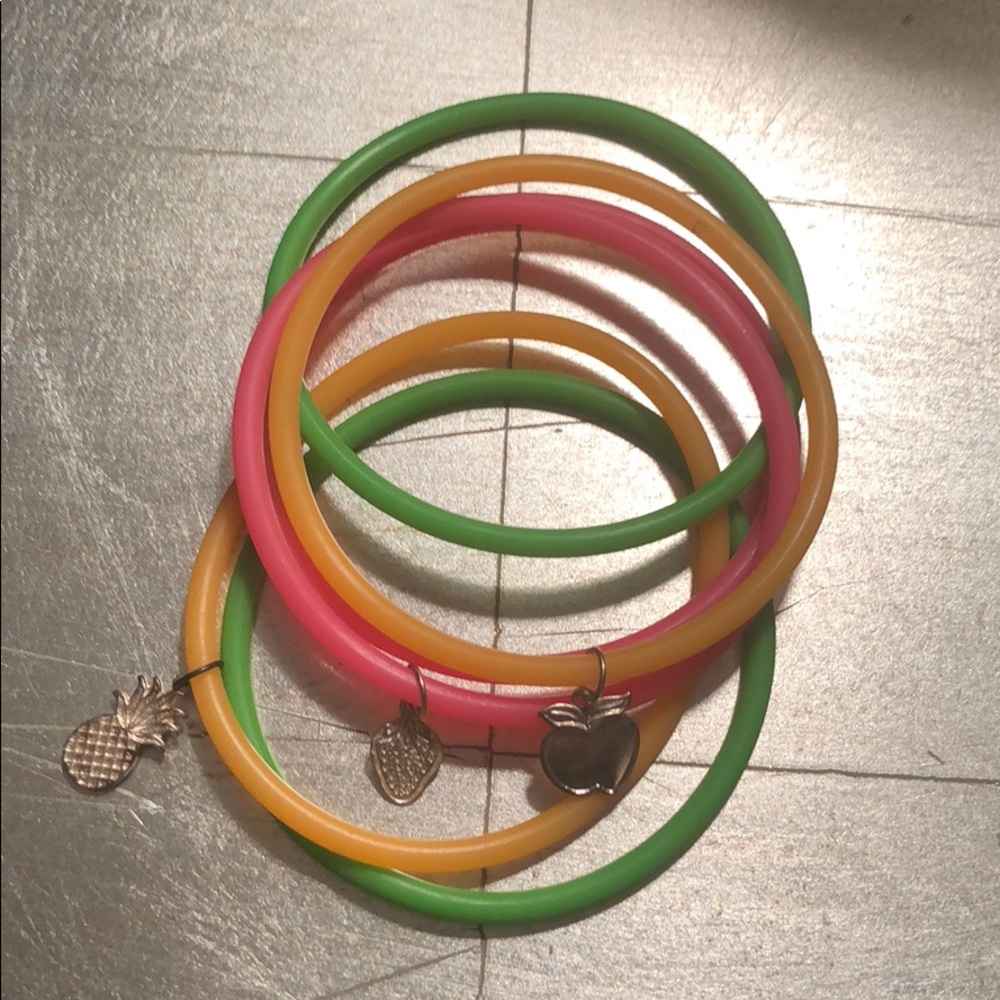 Jules Smith neon ‘jellies’ bracelets 💗🧡💚🍎🍍🍓